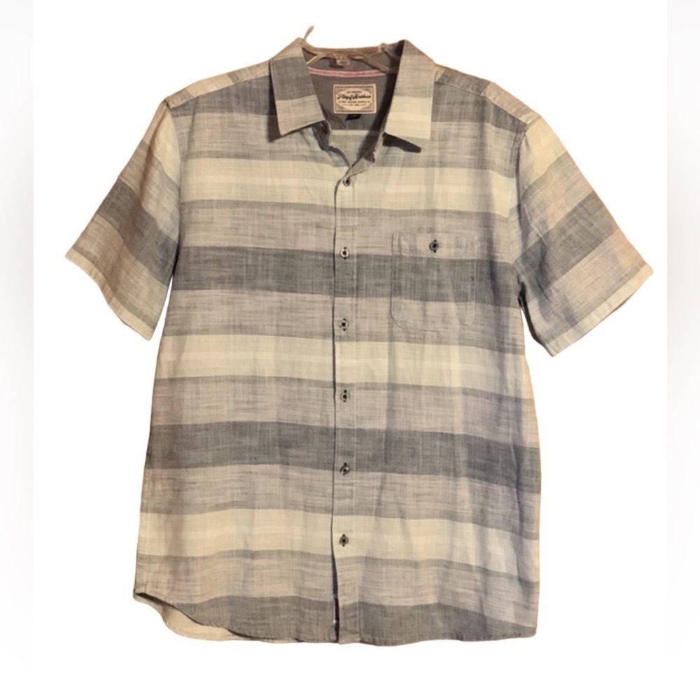 Flag & Anthem gray stripe short sleeve shirt Size Large